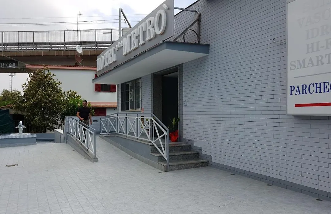 Hotel Metrò-1